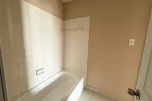 7200 Clarewood Dr, Houston, TX 77036 - Photo 10