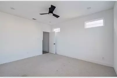 2054 Johanna Creek Drive, Houston, TX 77055 - Photo 18