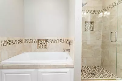 2707 Memphis Avenue, Nederland, TX 77627 - Photo 18