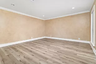 2707 Memphis Ave, Nederland, TX 77627 - Photo 6