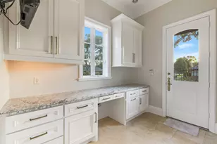 5626 Terwilliger Way, Houston, TX 77056 - Photo 44