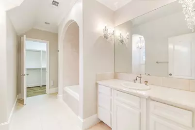 5626 Terwilliger Way, Houston, TX 77056 - Photo 30