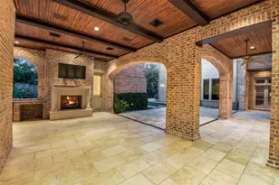 5626 Terwilliger Way, Houston, TX 77056 - Photo 12