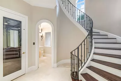 5626 Terwilliger Way, Houston, TX 77056 - Photo 34