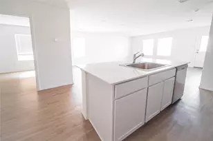 9530 Brookside Point Dr, Baytown, TX 77521 - Photo 6