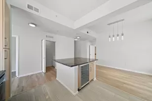3505 Sage Rd, Houston, TX 77056 - Photo 2