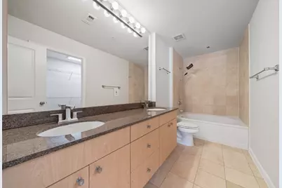 3505 Sage Road #202, Houston, TX 77056 - Photo 18