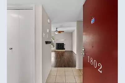 18519 Egret Bay Boulevard #1802, Webster, TX 77058 - Photo 14