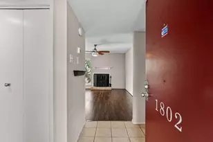 18519 Egret Bay Blvd, Webster, TX 77058 - Photo 14