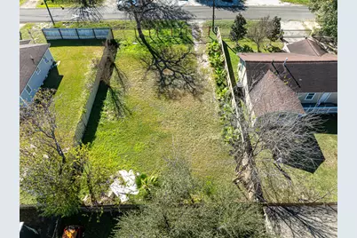 206 Oddo Street, Houston, TX 77022 - Photo 2