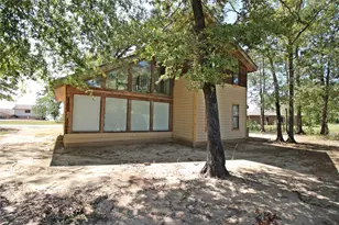 291 Buffalo Ct, Livingston, TX 77351 - Photo 12