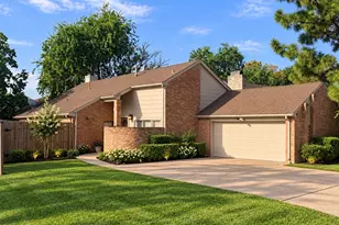 13103 Creekview Park Dr, Houston, TX 77082 - Photo 2