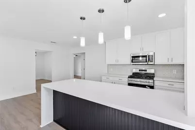 10314 Sageplum Drive, Houston, TX 77089 - Photo 12