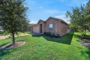 702 Green Clover Ln, Rosharon, TX 77583 - Photo 30