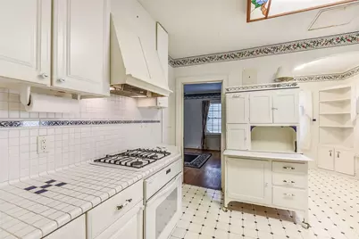 214 9th Avenue N, Texas City, TX 77590 - Photo 14