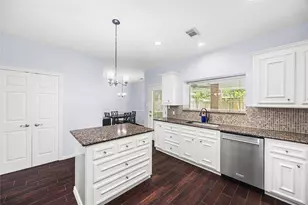 507 Stephen F Austin Dr, Conroe, TX 77302 - Photo 20