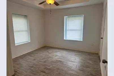 806 Old Angleton Road, Clute, TX 77531 - Photo 6