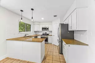 1043 Danforth Dr, Houston, TX 77062 - Photo 24