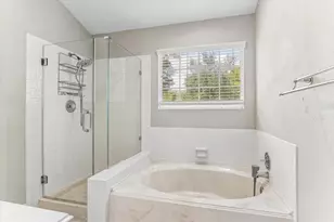 1043 Danforth Dr, Houston, TX 77062 - Photo 34