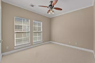 5624 Dolores St, Houston, TX 77057 - Photo 30