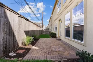 5624 Dolores St, Houston, TX 77057 - Photo 48