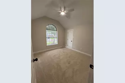 13810 Aspen Knoll Court, Houston, TX 77059 - Photo 6