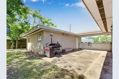 1755 W 10th Street, Freeport, TX 77541 - Photo 6