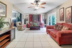 1755 W 10th St, Freeport, TX 77541 - Photo 4