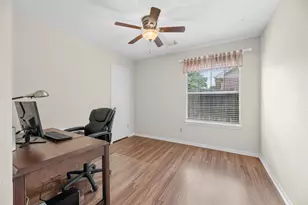 7511 Almond Springs Dr, Houston, TX 77095 - Photo 24