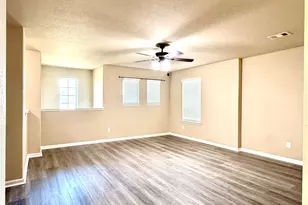 10126 Larch Creek Ct, Houston, TX 77044 - Photo 16