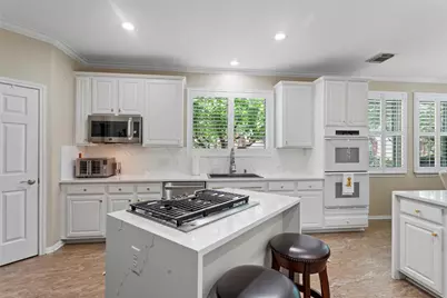 1302 Birch Street, Pearland, TX 77581 - Photo 12