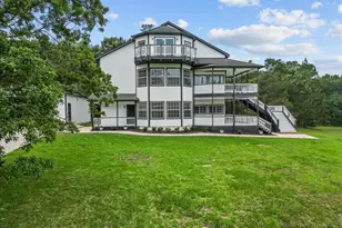 401 Paradise Dr, Coldspring, TX 77331 - Photo 2