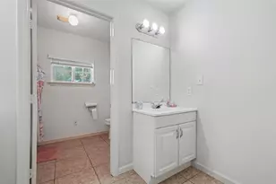 11643 Breezy Knoll Dr, Houston, TX 77064 - Photo 26