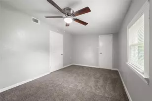 9210 Compton St, Houston, TX 77016 - Photo 20