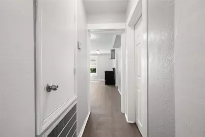 9210 Compton Street, Houston, TX 77016 - Photo 8