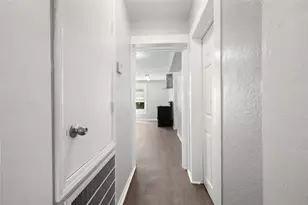9210 Compton St, Houston, TX 77016 - Photo 8