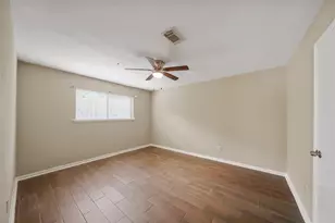 12719 Ashford Chase Dr, Houston, TX 77082 - Photo 10