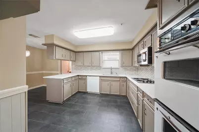 12719 Ashford Chase Drive, Houston, TX 77082 - Photo 6