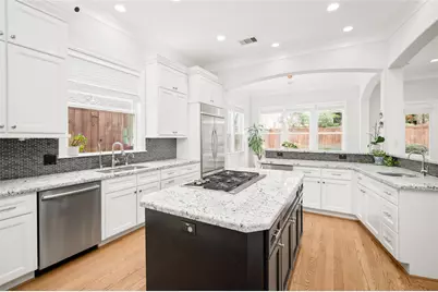 2215 Branard Street, Houston, TX 77098 - Photo 12