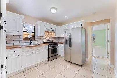 1923 Tabor Street, Houston, TX 77009 - Photo 8