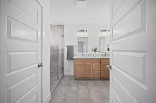 13122 Lake Conroe Bay Rd, Willis, TX 77318 - Photo 18