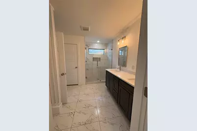 13122 Lake Conroe Bay Road, Willis, TX 77318 - Photo 12