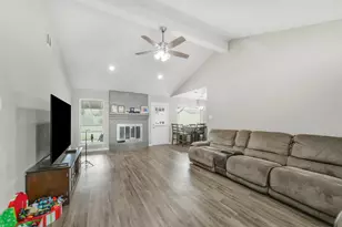 25631 Glen Loch Dr, Spring, TX 77380 - Photo 4