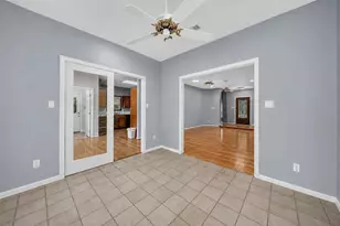 822 Sentinel Oaks, Pinehurst, TX 77362 - Photo 8