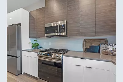 307 Charlock Street, Houston, TX 77022 - Photo 4