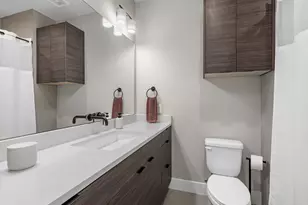 307 Charlock St, Houston, TX 77022 - Photo 10