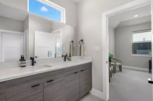 307 Charlock St, Houston, TX 77022 - Photo 14