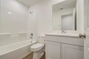 9211 Redwood Branch Dr NE, Baytown, TX 77521 - Photo 14