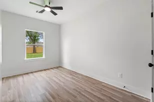 1026 Junell St, Houston, TX 77088 - Photo 18
