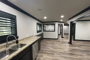 408 Wilson Rd, Conroe, TX 77301 - Photo 8